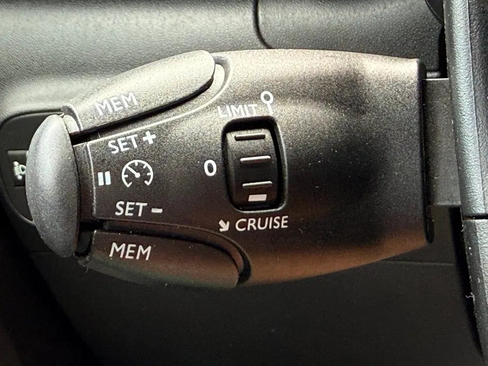 Citroën C3 Citroen C3 1.2 PureTech Feel Edition uit 2019, foto 13