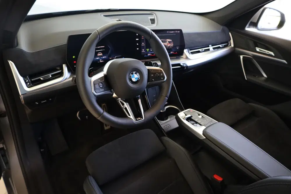 BMW X1 sDrive18i uit 2025, foto 8