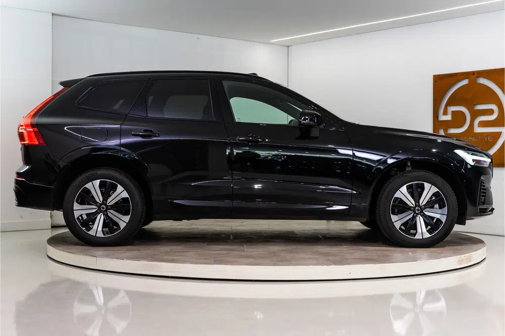 Volvo XC60 2.0 T6 Plug-in hybrid AWD Plus Dark Long R uit 2023, foto 6