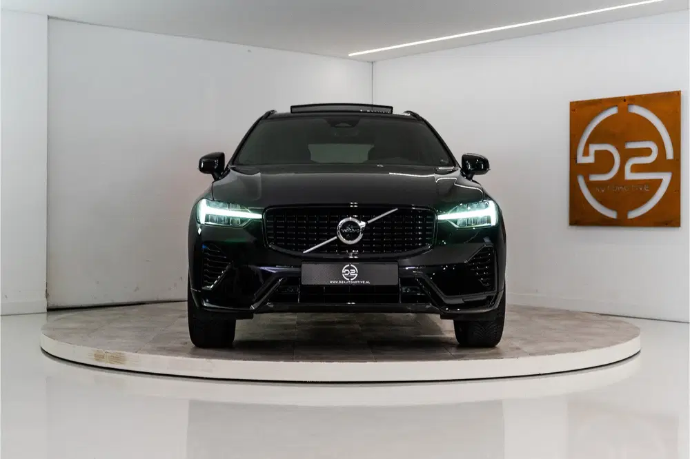 Volvo XC60 2.0 T6 Plug-in hybrid AWD Plus Dark Long R uit 2023, foto 8