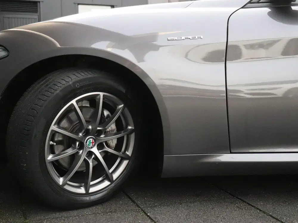 Alfa Romeo Giulia 2.2 LEER uit 2019, foto 5