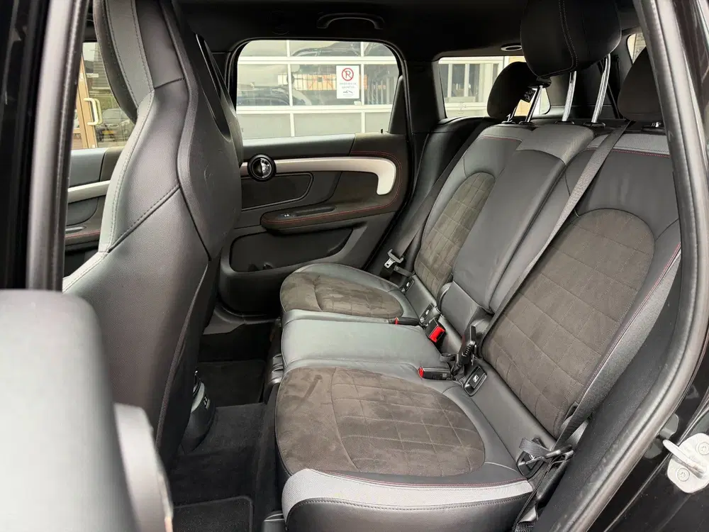 Mini Countryman 2.0 ALL4 JCW 306PK uit 2021, foto 13