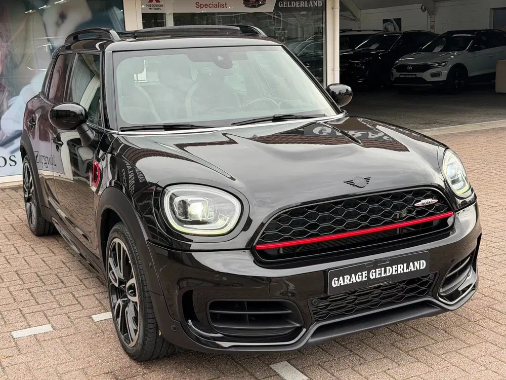 Mini Countryman 2.0 ALL4 JCW 306PK uit 2021, foto 6