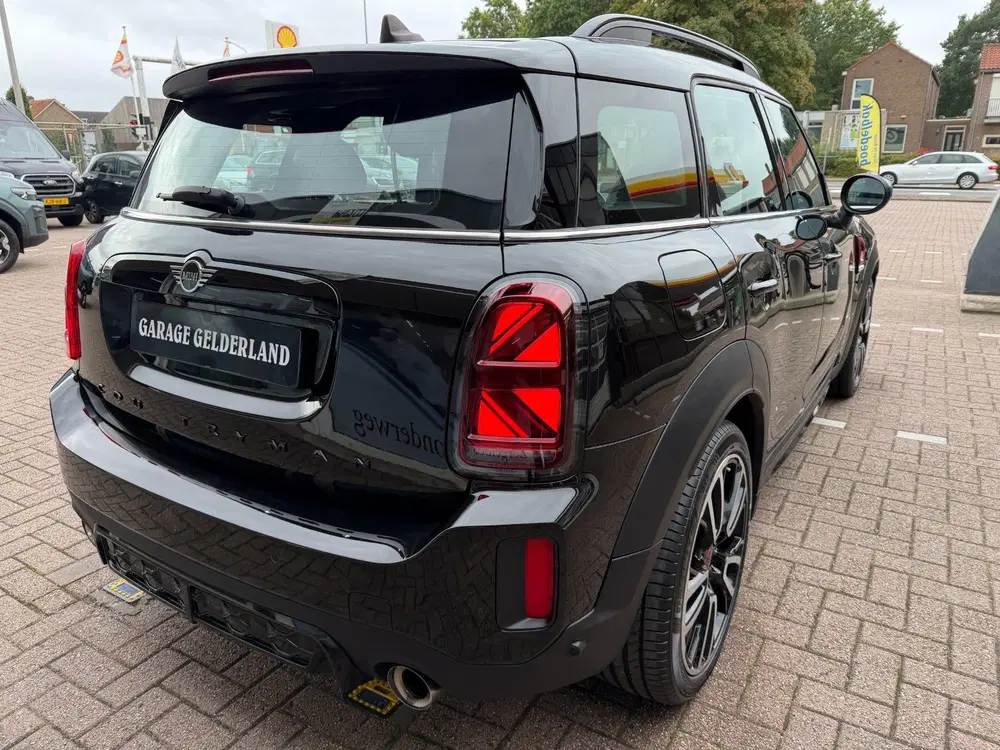 Mini Countryman 2.0 ALL4 JCW 306PK uit 2021, foto 9