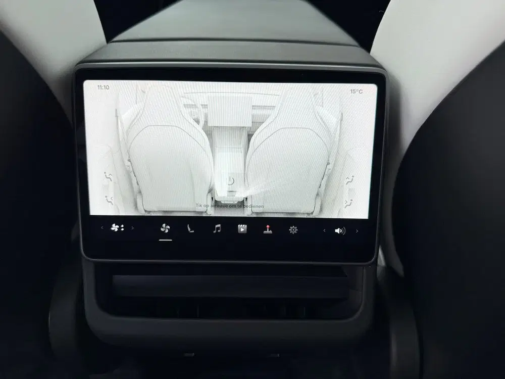 Tesla Model Y Performance AWD uit 2026, foto 15