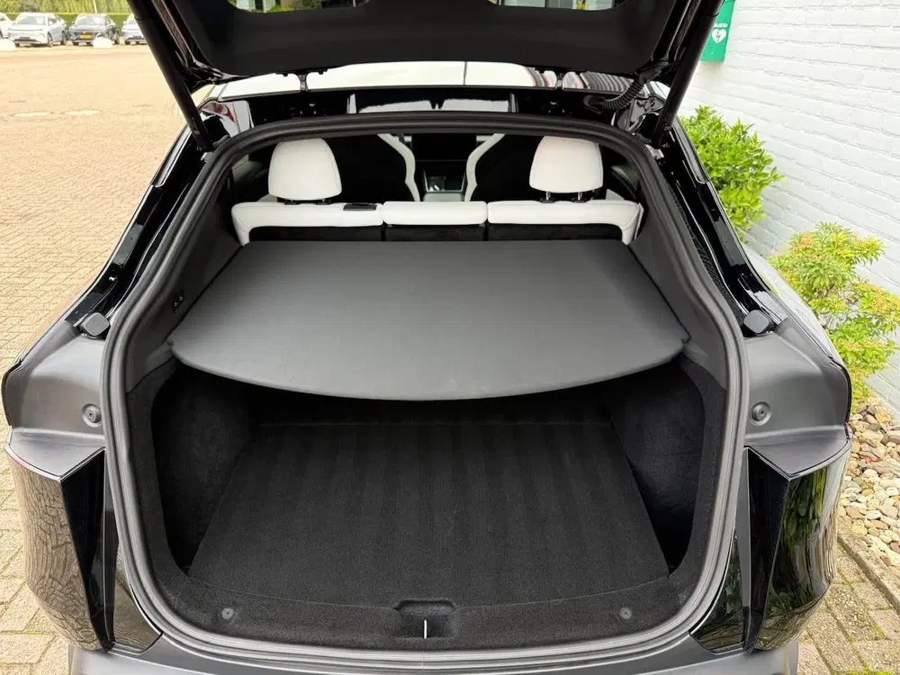 Tesla Model Y Performance AWD uit 2026, foto 9