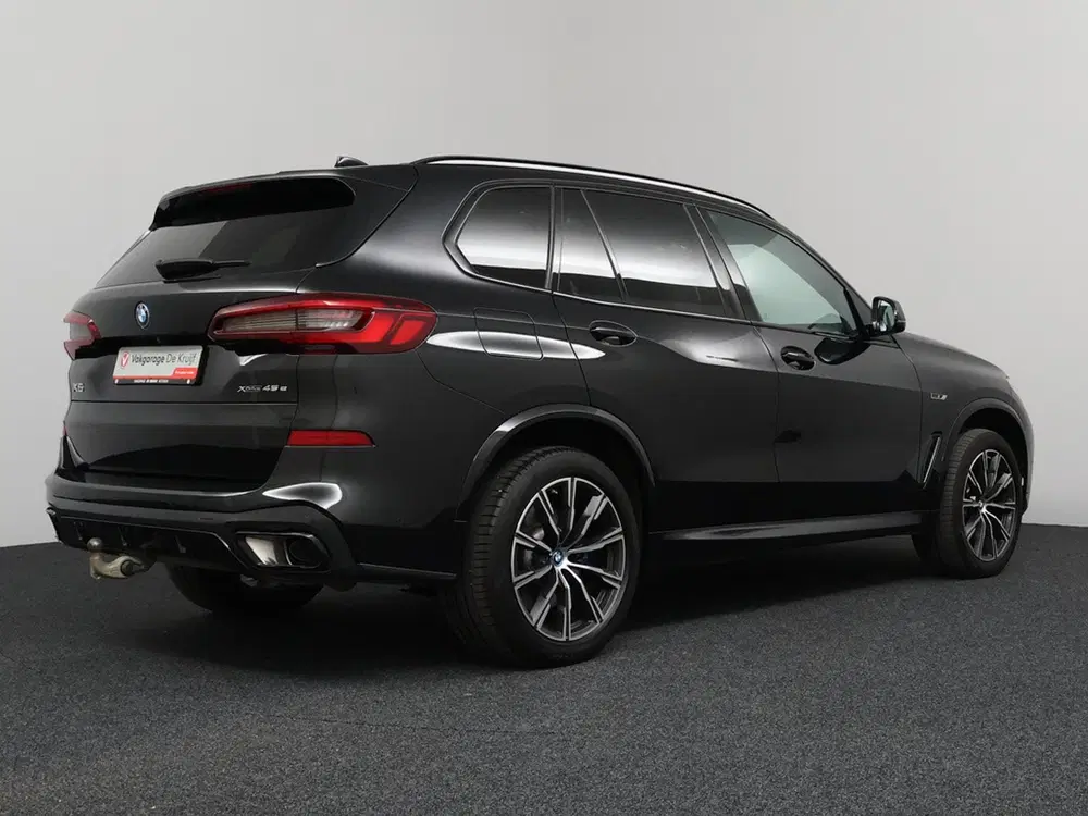 BMW X5 xDrive45e Executive M-Pakket uit 2023, foto 2