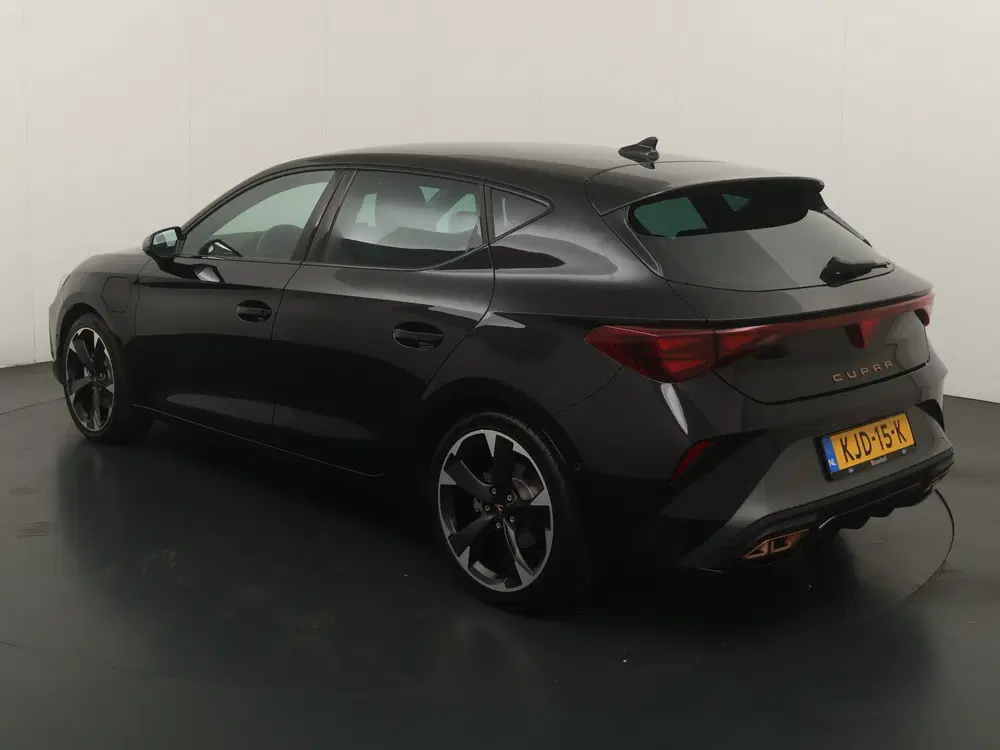 Cupra Leon 1.5 TSI e-Hybrid 204pk PHEV Business uit 2025, foto 3