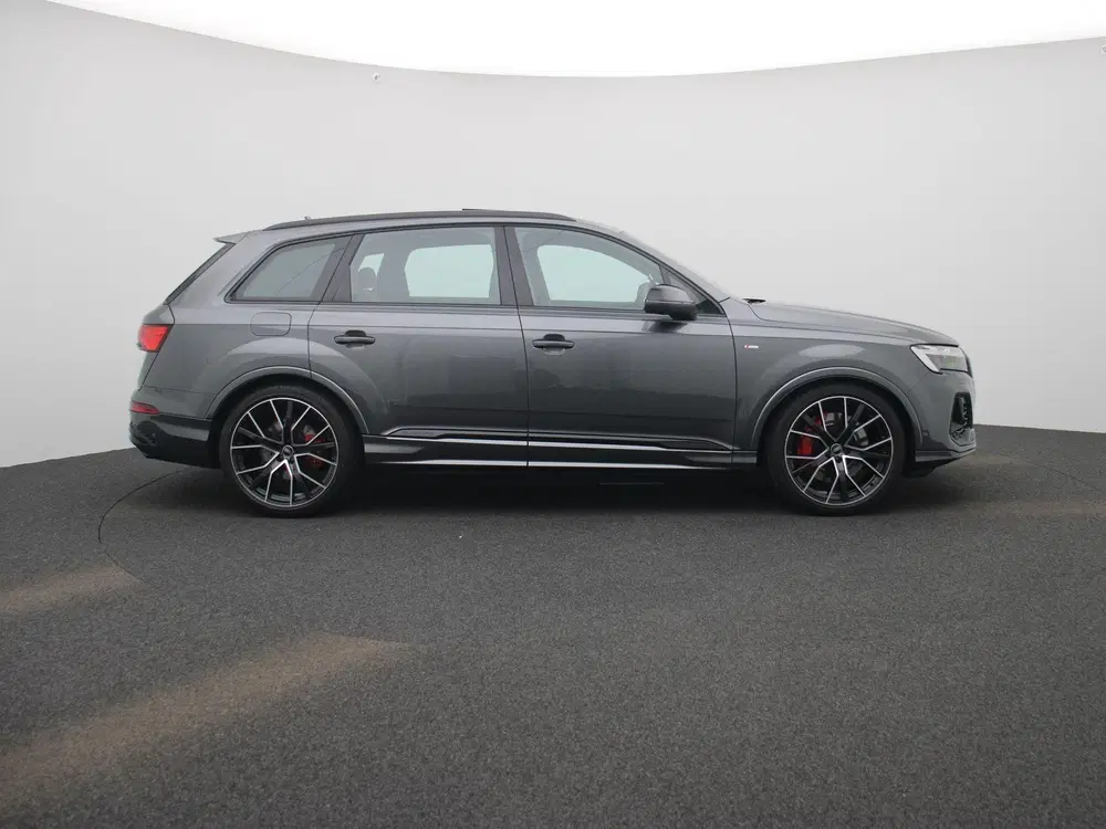 Audi Q7 60 TFSI e quattro Pro Line S Competition 4 uit 2025, foto 6