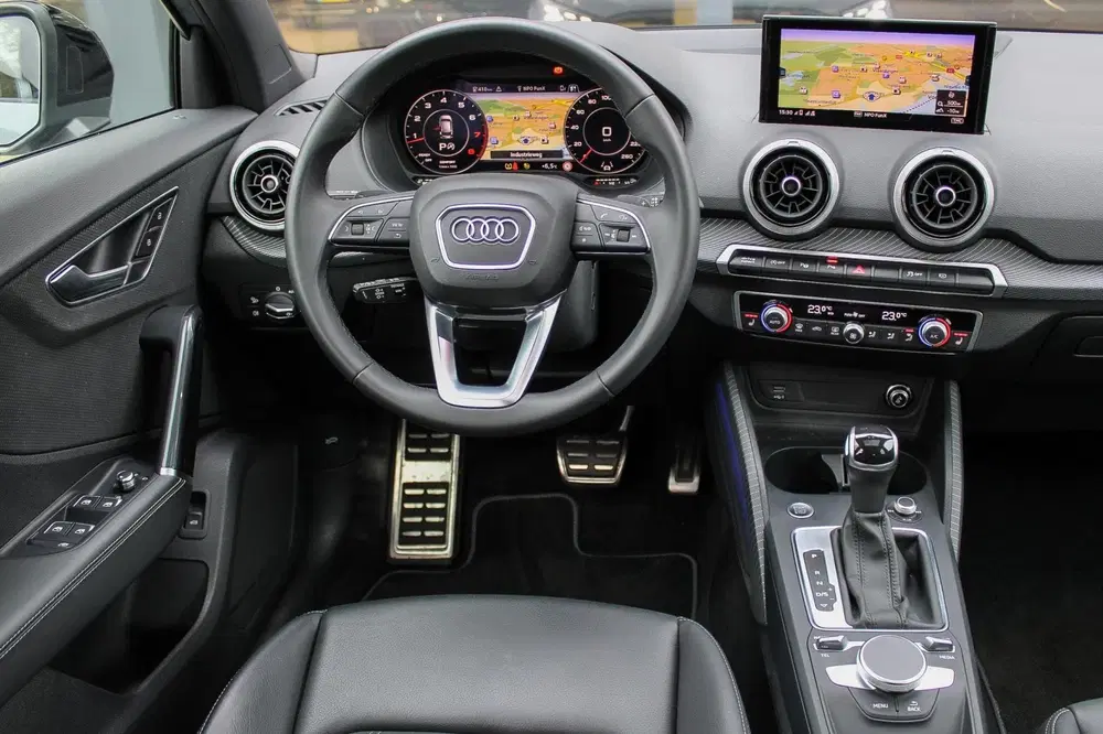 Audi Q2 35 TFSI S Edition PANO NAVI LED CAMERA KEY uit 2021, foto 8