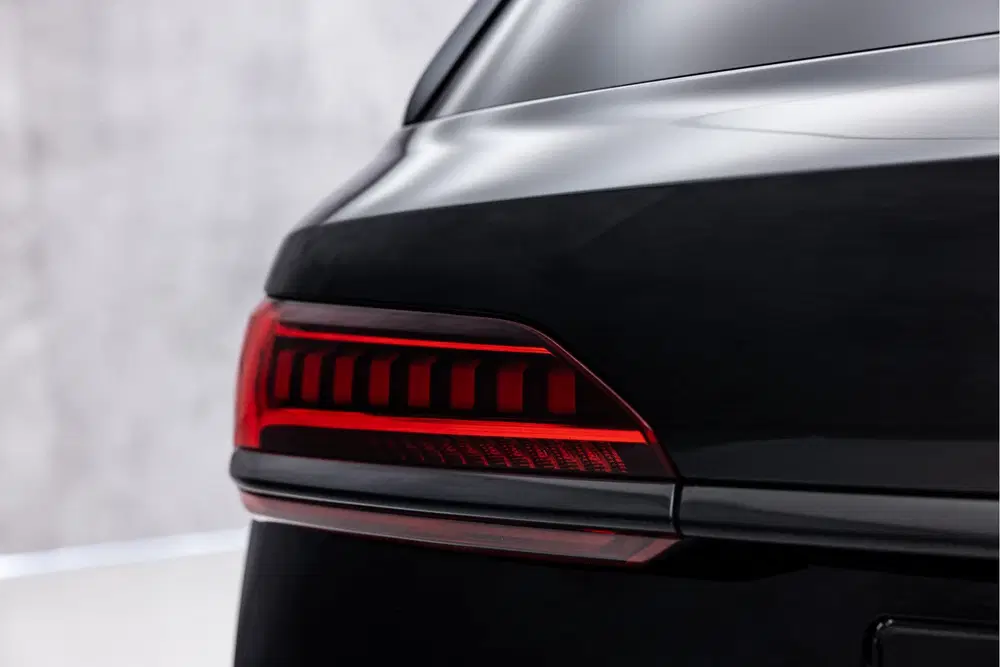 Audi Q7 55 TFSI V6 Quattro 7p uit 2023, foto 12