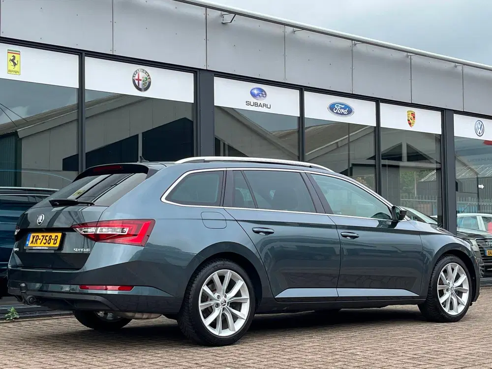 Skoda Superb 1.5 TSI 150pk AUTOMAAT Business Edition uit 2019, foto 13