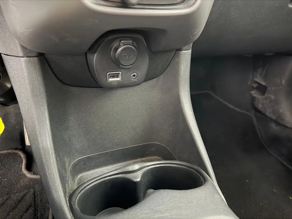 Peugeot 108 1.0 e-VTi Active uit 2022, foto 12
