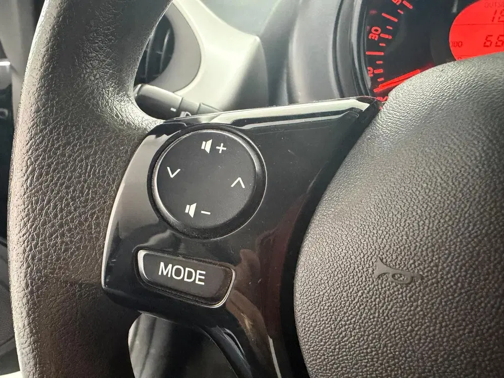 Peugeot 108 1.0 e-VTi Active uit 2022, foto 14