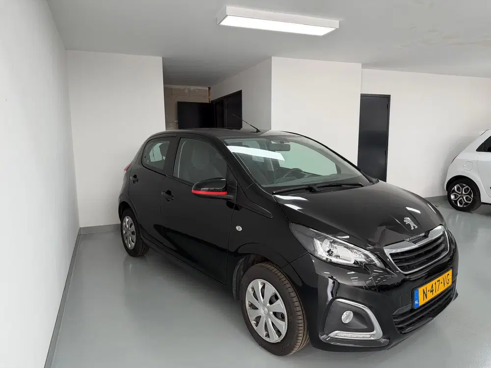 Peugeot 108 1.0 e-VTi Active uit 2022, foto 5