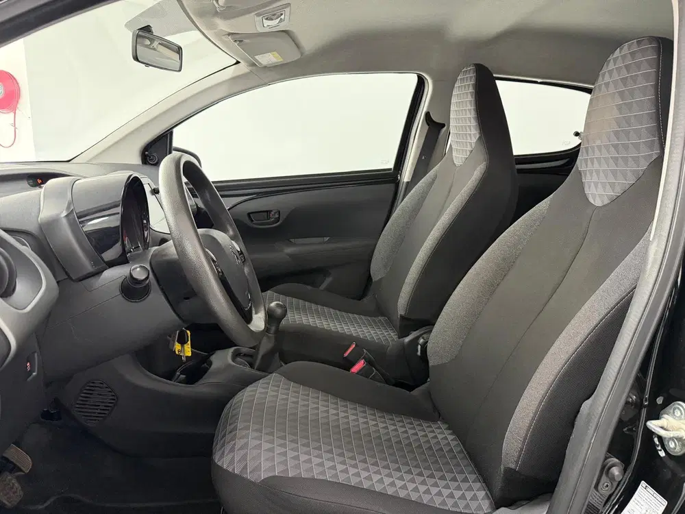 Peugeot 108 1.0 e-VTi Active uit 2022, foto 9