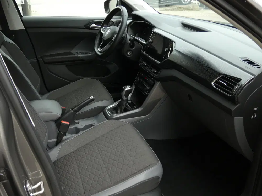 Volkswagen T-Cross 1.0 TSI Style Business R uit 2019, foto 14