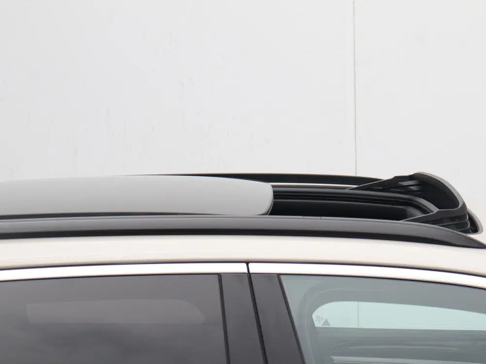 Volkswagen Touareg 3.0 TSi eHybrid 4MOTION Elegance uit 2024, foto 5