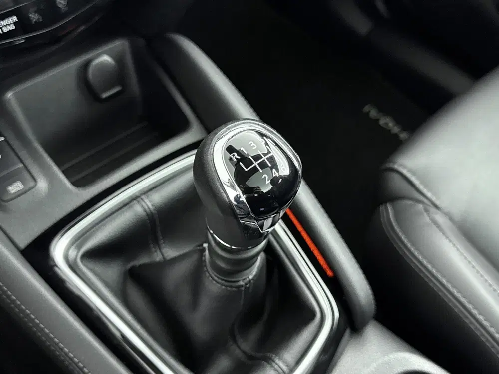 Nissan Qashqai 1.3 DIG-T Premium Edition 140PK uit 2021, foto 14
