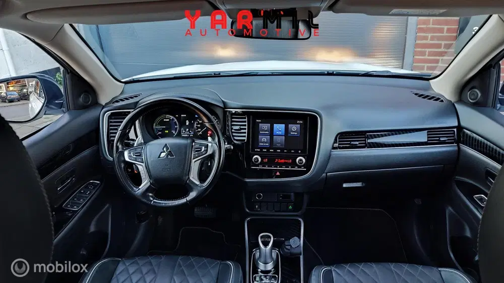 Mitsubishi Outlander 2.4 PHEV Instyle NETTE WAGEN DEALER OND uit 2020, foto 3
