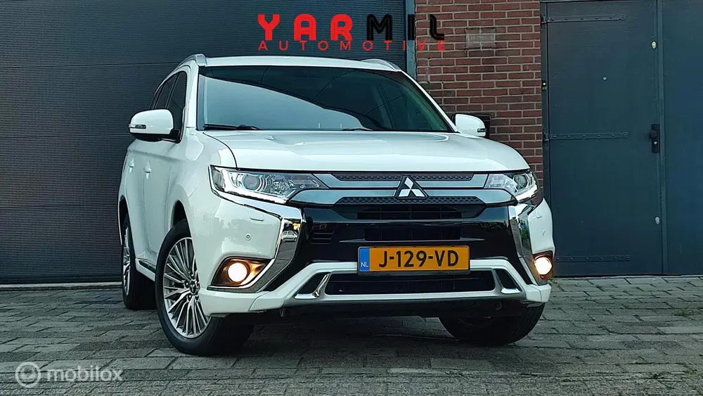 Mitsubishi Outlander 2.4 PHEV Instyle NETTE WAGEN DEALER OND uit 2020, foto 4