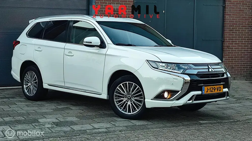 Mitsubishi Outlander 2.4 PHEV Instyle NETTE WAGEN DEALER OND uit 2020, foto 7