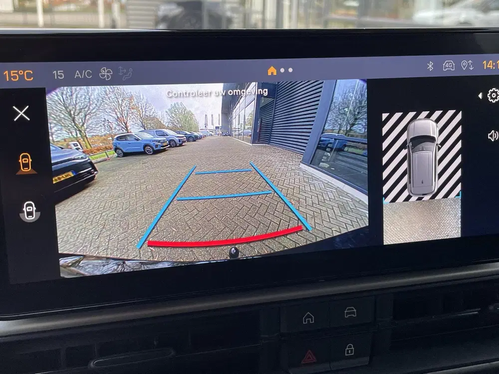 Jeep Avenger 1.2 e-Hybrid Summit Navigatie uit 2025, foto 10