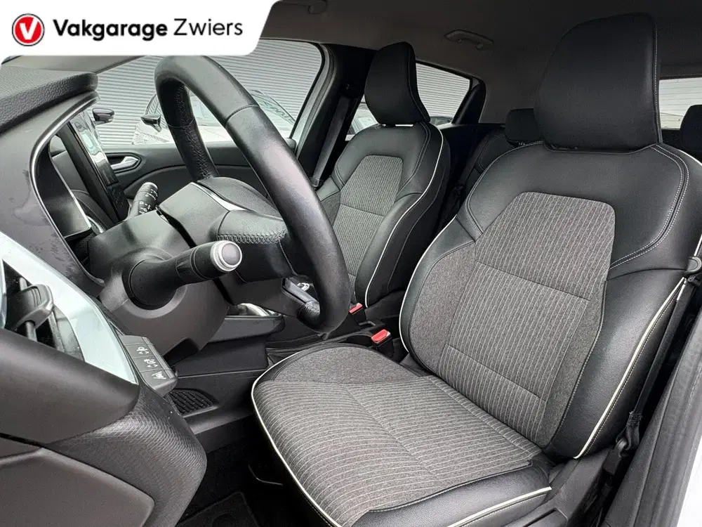 Renault Clio 1.0 TCe 101PK Intens uit 2019, foto 12