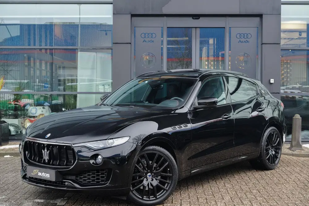 Maserati Levante Gransport 3.0 V6 D 275pk Panoramadak Schaa uit 2019, foto 4