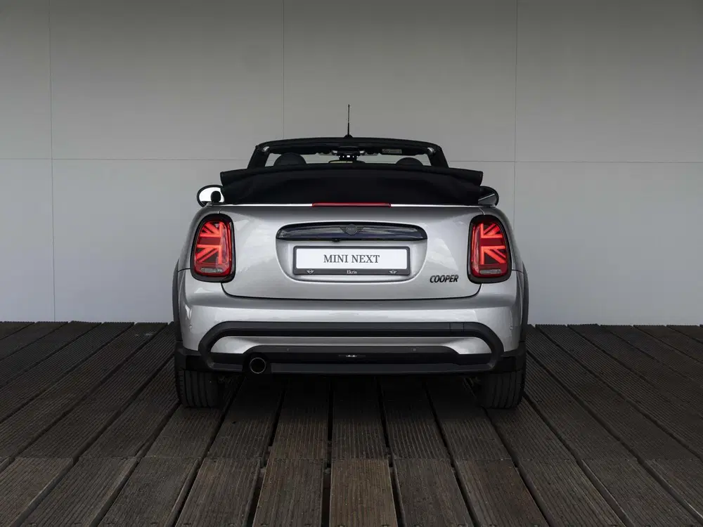 Mini Cabrio Cooper Harman-Kardon uit 2023, foto 10