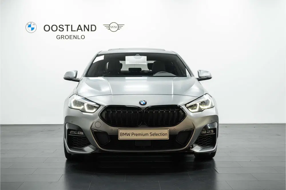 BMW 2-serie Coupé 218i High Executive M Sport Automaat uit 2023, foto 11