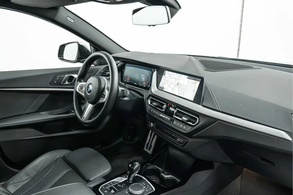 BMW 2-serie Coupé 218i High Executive M Sport Automaat uit 2023, foto 13