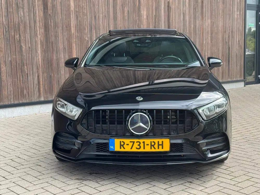 Mercedes-Benz A-Klasse 250 e Business Solution AMG uit 2020, foto 6
