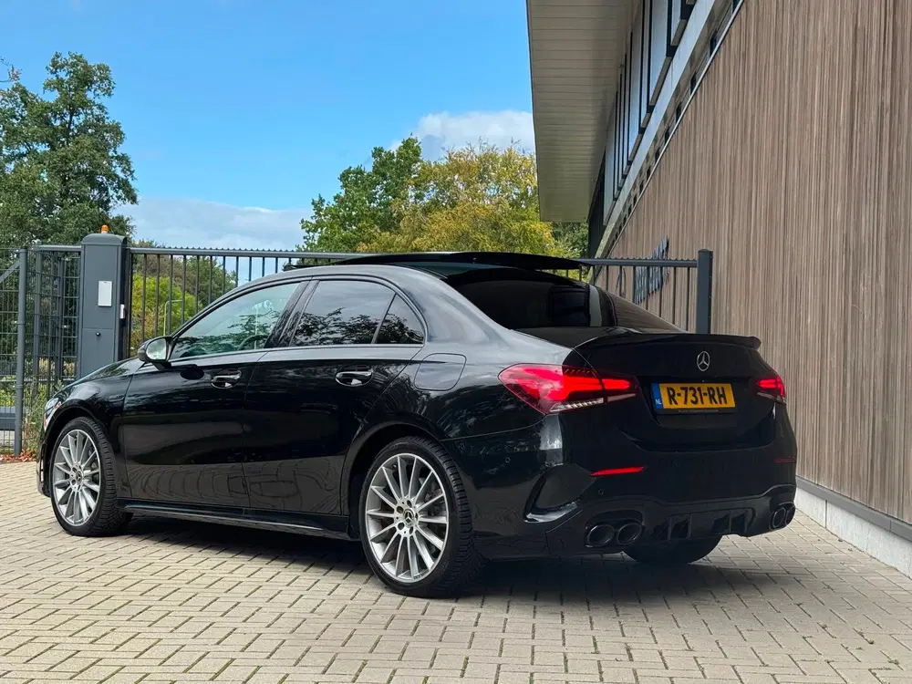 Mercedes-Benz A-Klasse 250 e Business Solution AMG uit 2020, foto 8