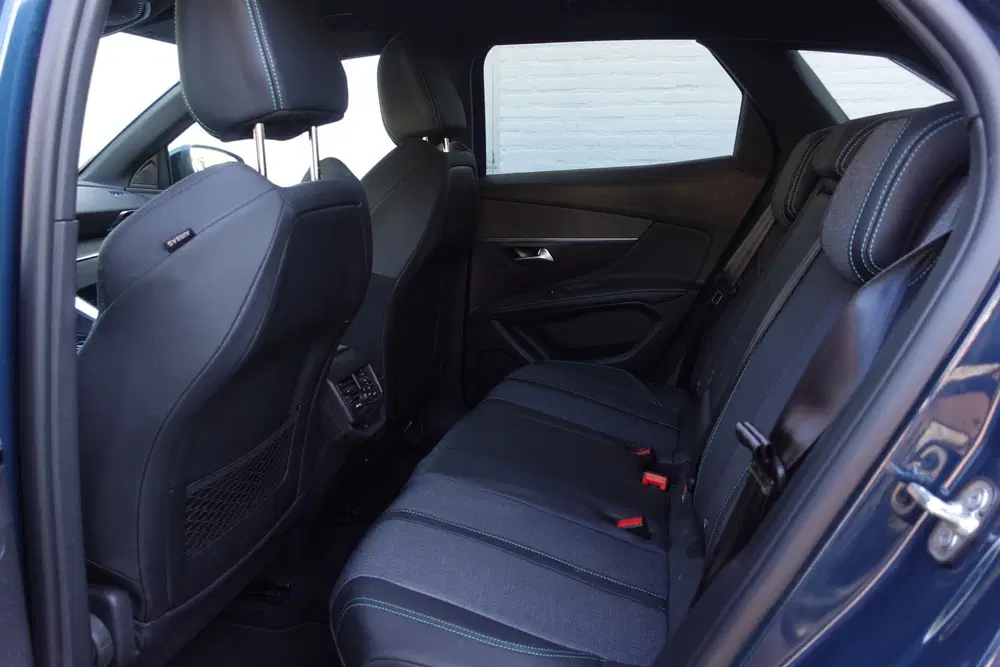 Peugeot 3008 1.2 PureTech Allure Pack Business uit 2023, foto 7
