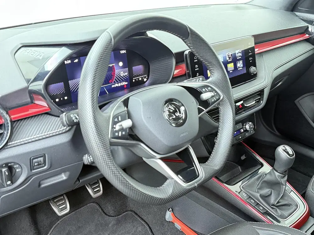 Skoda Fabia 1.0 TSI Monte Carlo uit 2024, foto 6