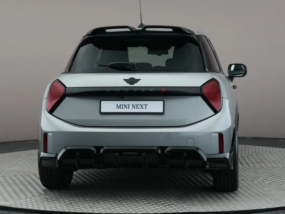 Mini Hatchback Cooper S Automaat uit 2025, foto 4