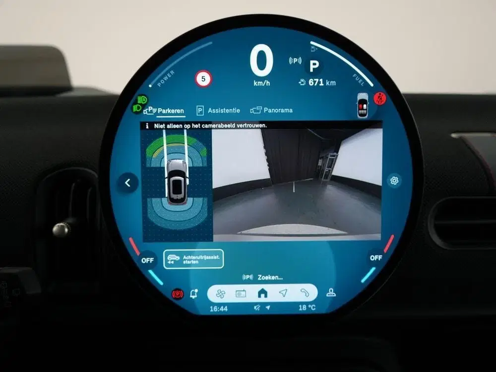 Mini Hatchback Cooper S Automaat uit 2025, foto 9