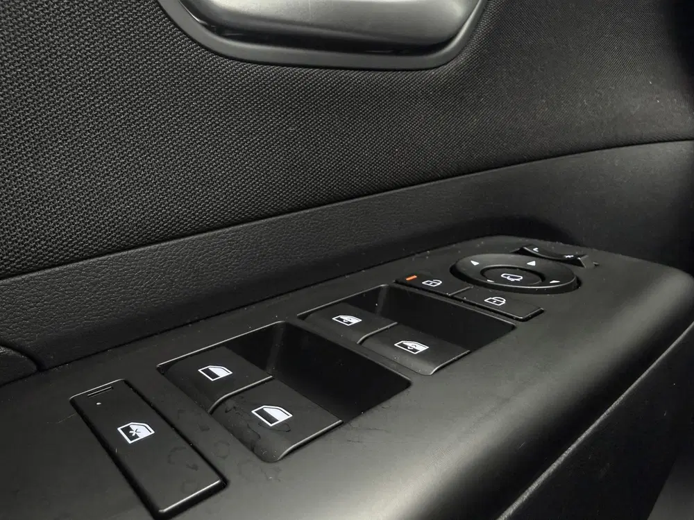 Hyundai KONA 1.6 GDI HEV Comfort Smart Voorstoelen verw uit 2026, foto 13