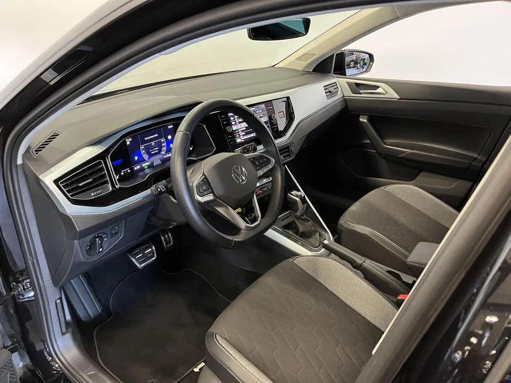 Volkswagen Polo 1.0 TSI 110pk Automaat Goal Navigatie Appl uit 2024, foto 2