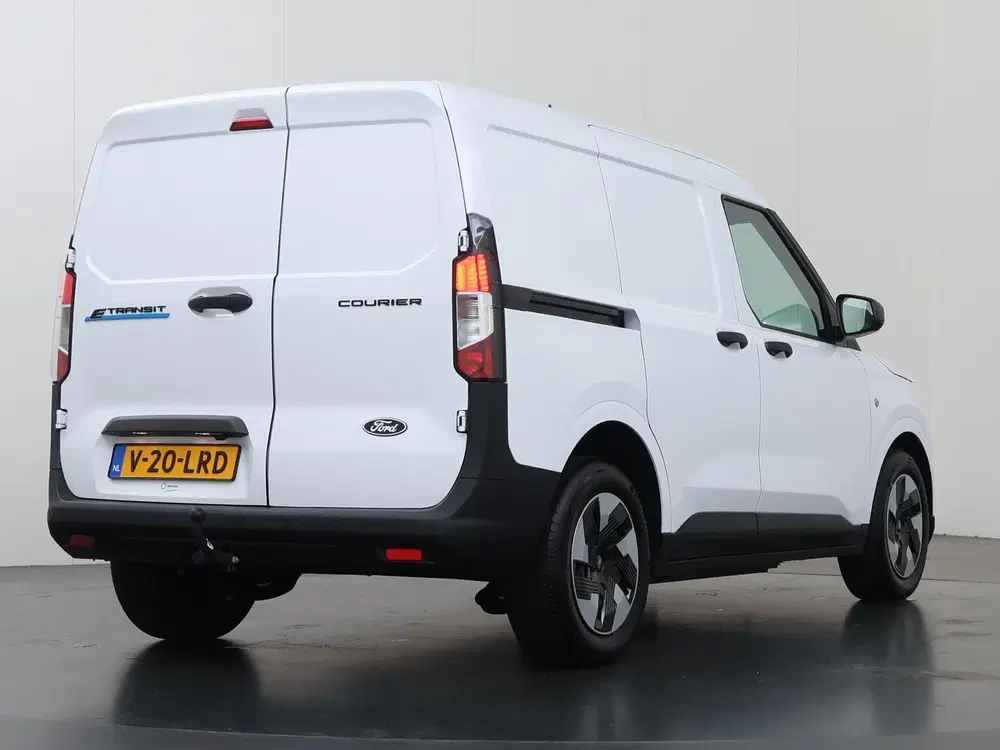 Ford Transit Courier Trend 44 kWh uit 2025, foto 2