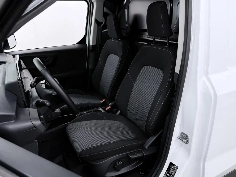 Ford Transit Courier Trend 44 kWh uit 2025, foto 8