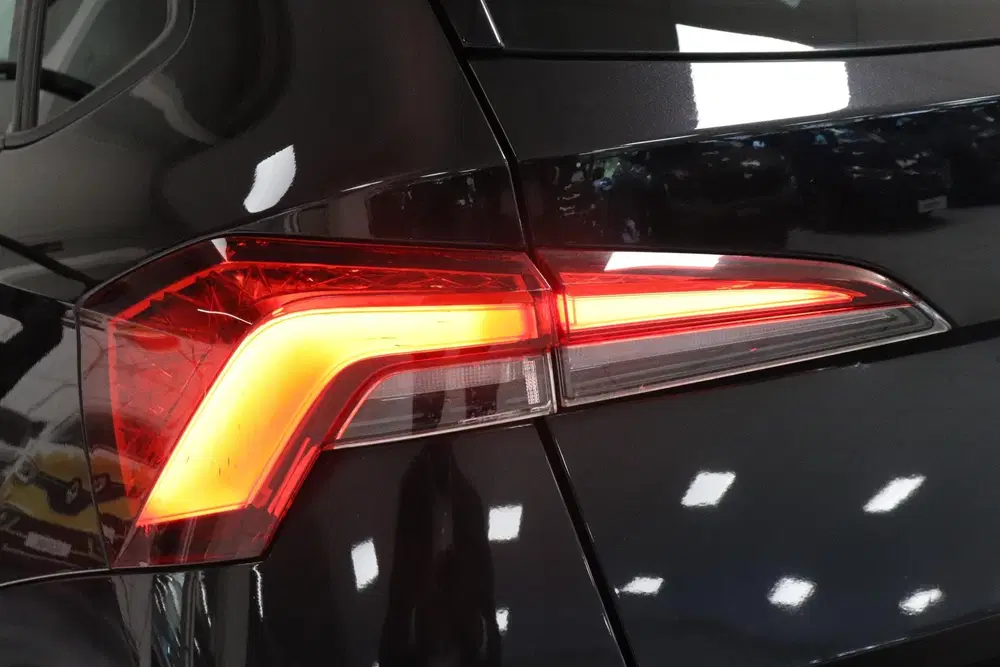 Skoda Kamiq 1.0 TSI DSG Business Edition uit 2021, foto 14