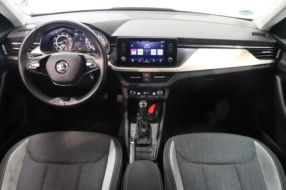 Skoda Kamiq 1.0 TSI DSG Business Edition uit 2021, foto 3