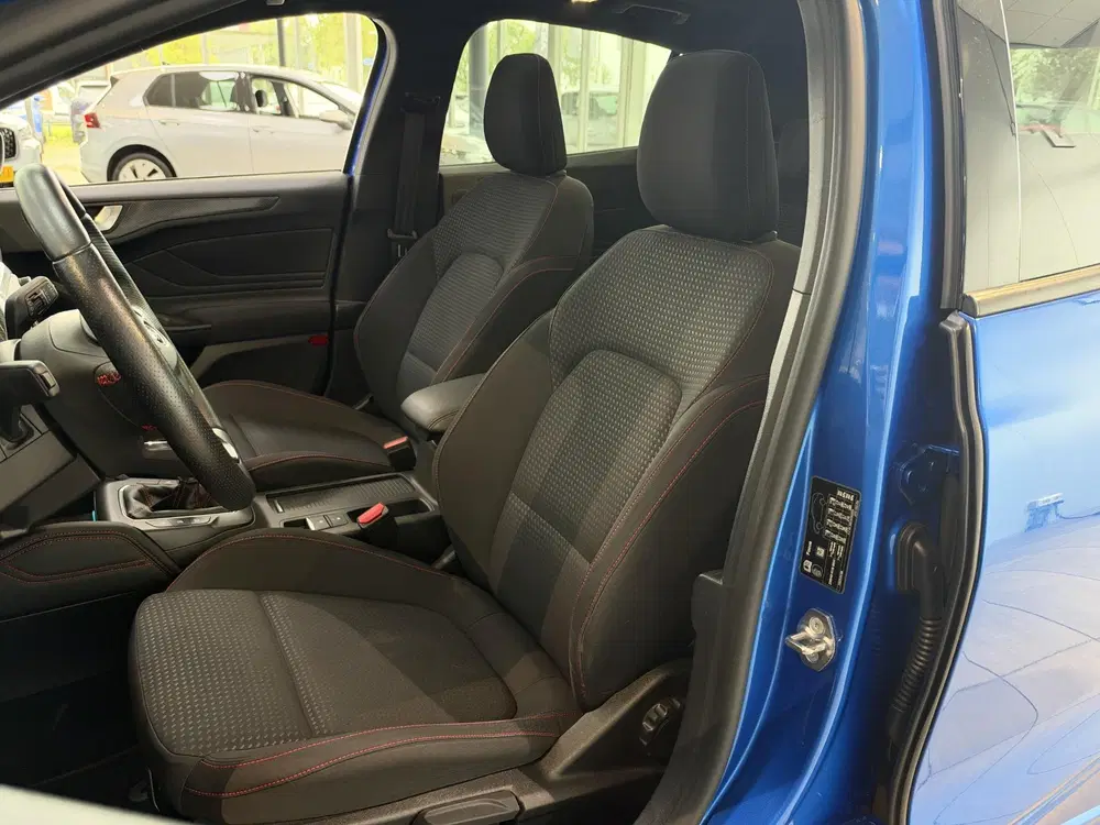Ford Focus 1.0 EcoBoost ST Line Business uit 2019, foto 12