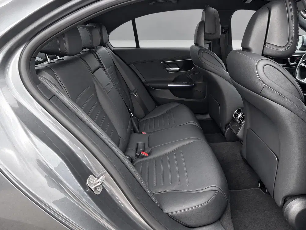 Mercedes-Benz C-Klasse 180 Star Edition AMG Line uit 2025, foto 10