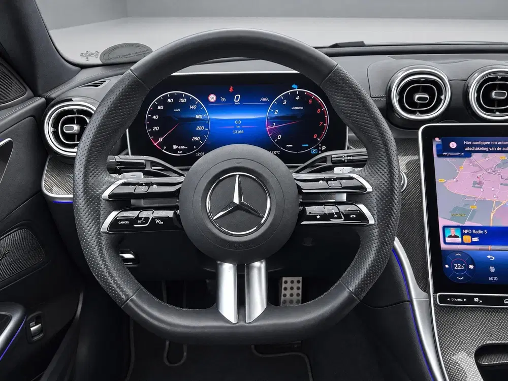 Mercedes-Benz C-Klasse 180 Star Edition AMG Line uit 2025, foto 13