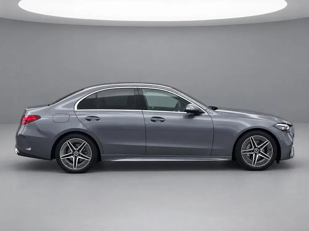 Mercedes-Benz C-Klasse 180 Star Edition AMG Line uit 2025, foto 4