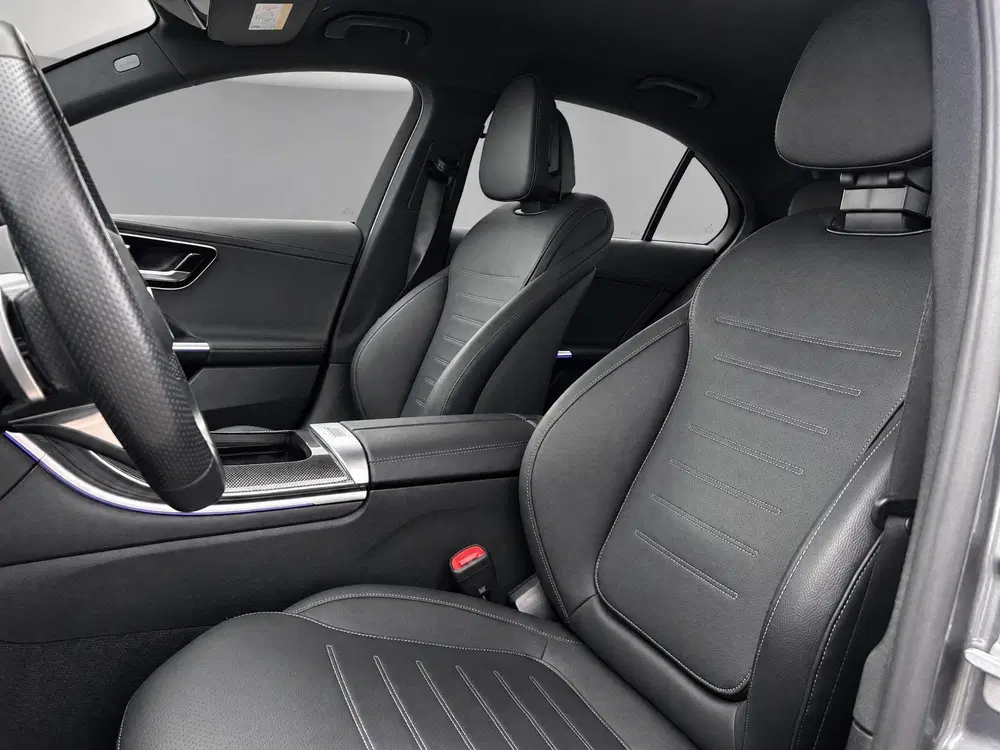 Mercedes-Benz C-Klasse 180 Star Edition AMG Line uit 2025, foto 6
