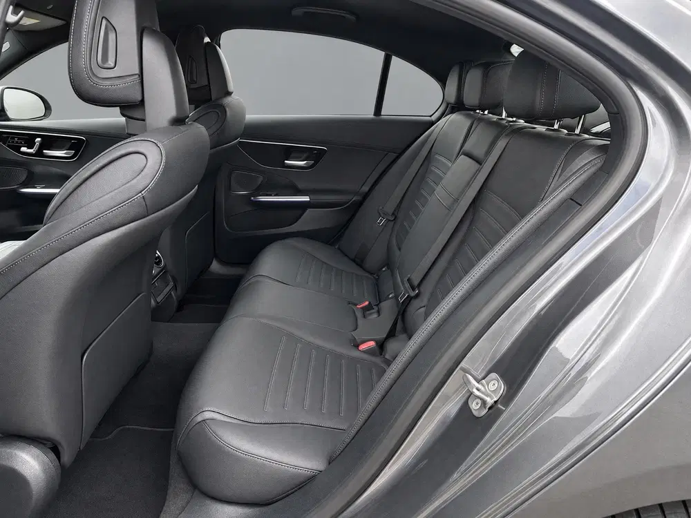 Mercedes-Benz C-Klasse 180 Star Edition AMG Line uit 2025, foto 9
